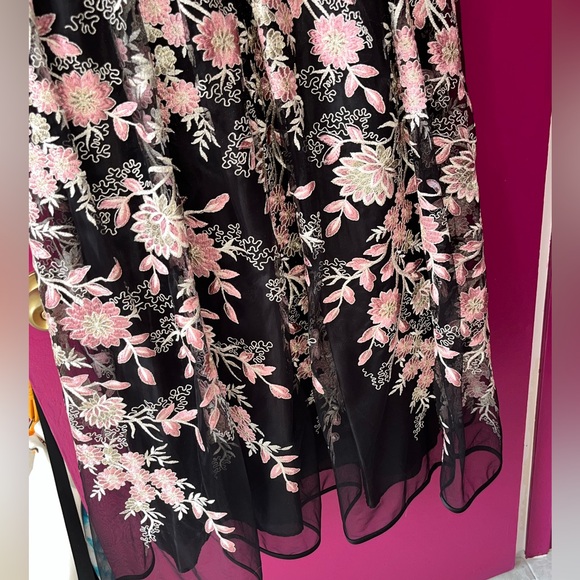 R&M Richards - Picture 7 of 9